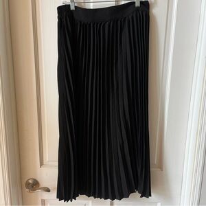Simply Vera Vera Wang Elegant Black A-Line Skirt